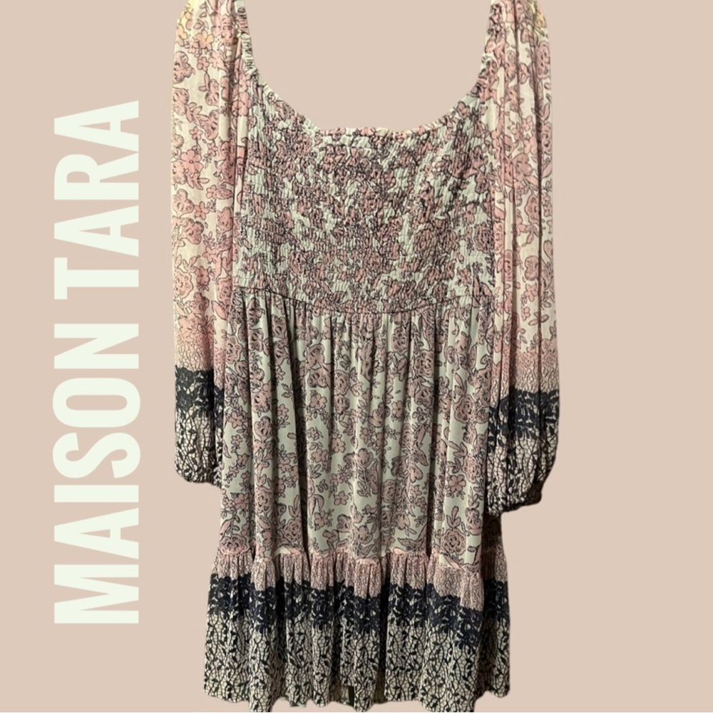 Maison Tara NWT Boho Dress Pale Pink/Navy Smocked Bodice Sheer Slves Navy Liner